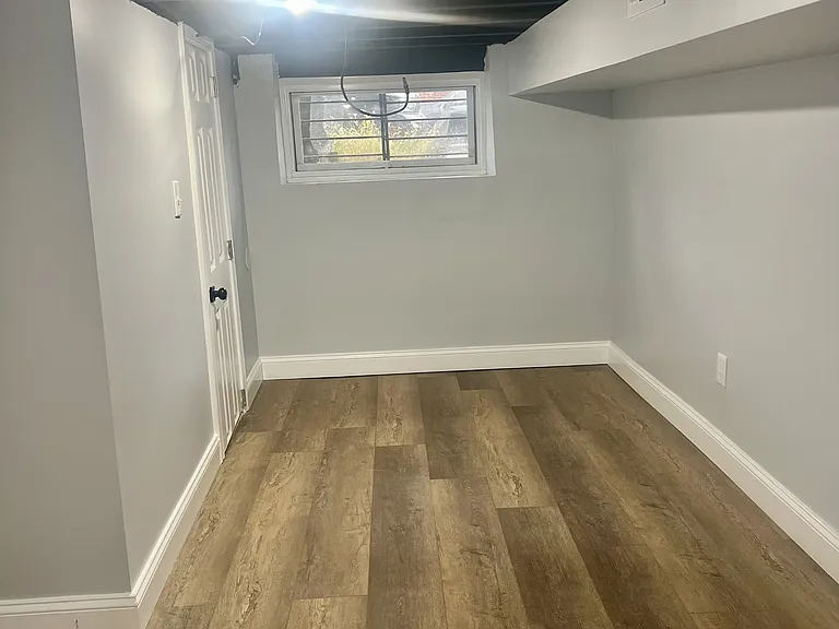 2431 McElderry St — Photo 24