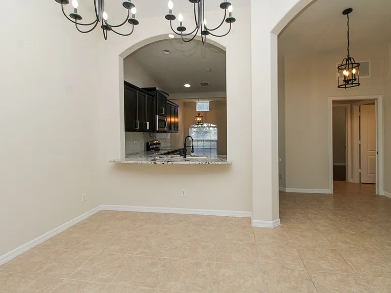 15077 Cortona Way — Photo 34