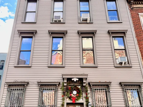 238 15th Street image 1 of 8