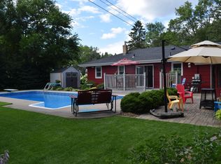 2164 Mapleview Ave E, Maplewood, MN 55109