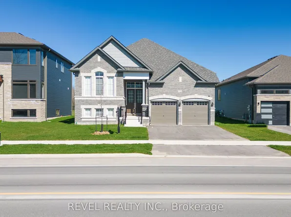 220 Ramblewood Dr, Wasaga Beach, ON L9Z 0C4