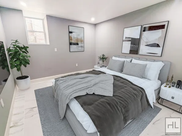 875 43rd Street image 3 of 4
