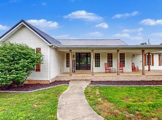 190 Castleberry Ln, Benton, KY 42025