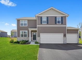 6897 Spruce Ct, Wonder Lake, IL