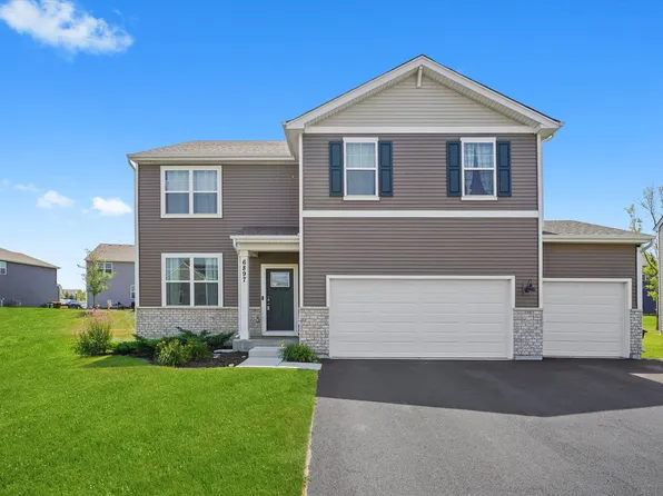 6897 Spruce Ct, Wonder Lake, IL 60097
