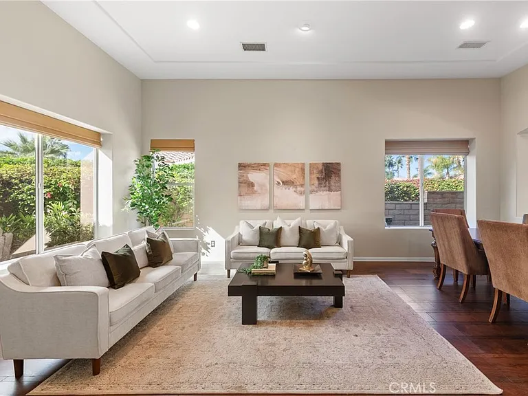 70 Rocio Ct — Photo 6