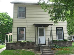 615 6th Ave SW, Independence, IA 50644