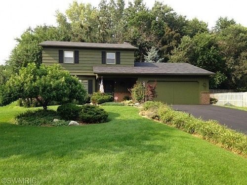 1st image of 5242 Skyridge Ave