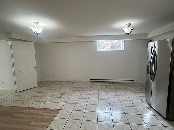 5th image of 54 Greenmount Oregon Ave #1