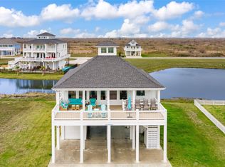 3833 Biscayne Beach Rd, Pt Bolivar, TX 77650