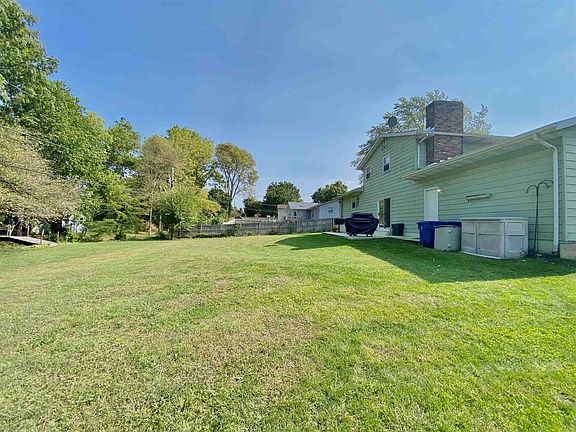 4th image of 22387 Briarhill Dr