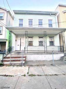 454 Fulton St, Elizabeth, NJ, 07206