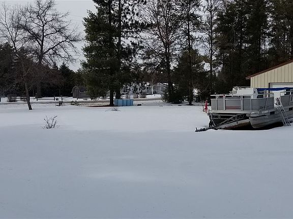 4th image of 9551 Rose Dr