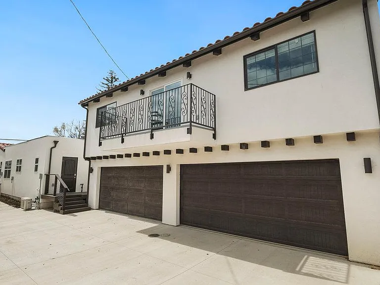 552 Hathway Ave — Photo 16