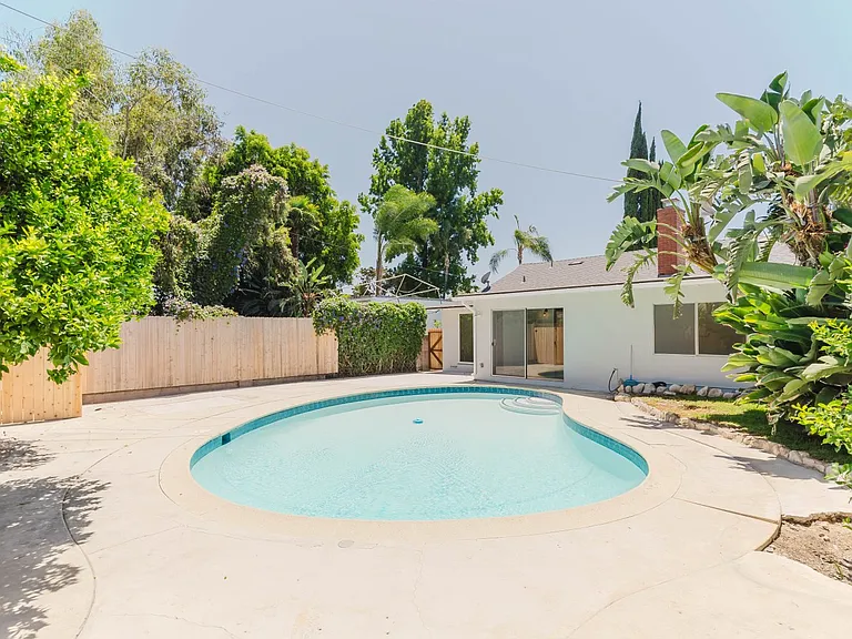 7114 Cantaloupe Ave — Photo 33