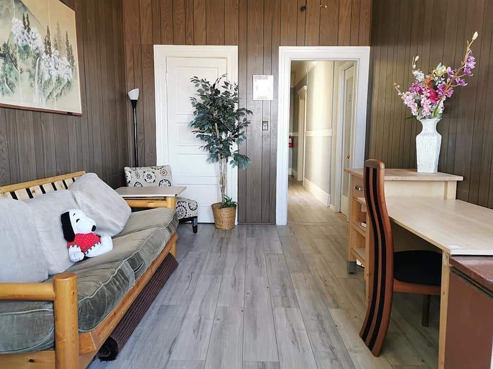 1st image of 184 Carl St #7