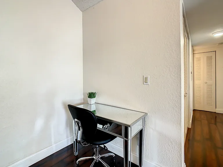 11565 Westwood Blvd #933 — Photo 6