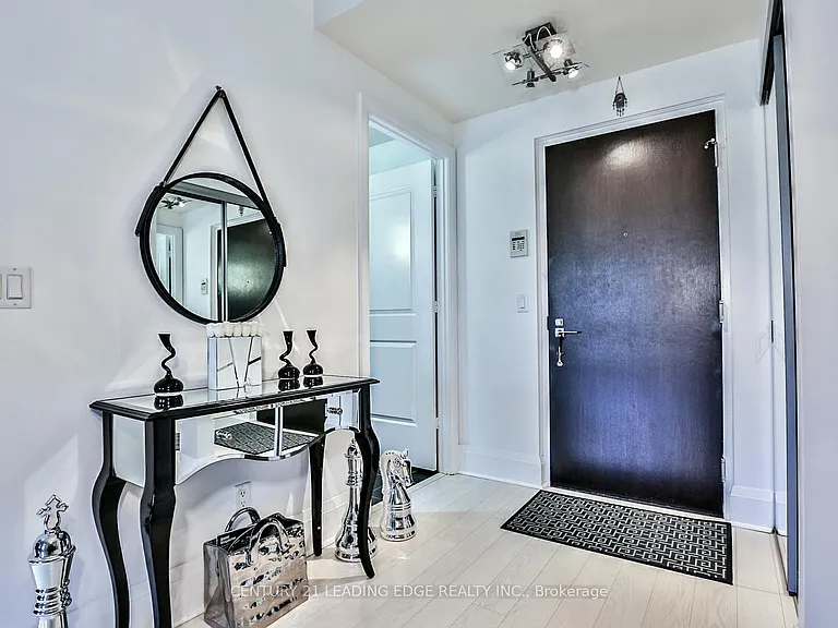 100 Harrison Garden Blvd #221 — Photo 7