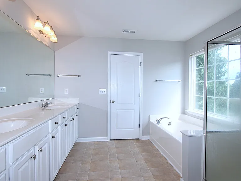 12405 Honeychurch St — Photo 14