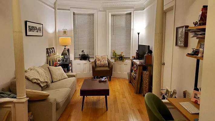 Rented by Avenue Sotheby's International Realty | media 7