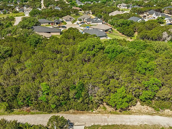 4th image of 2604 Lakeridge Dr