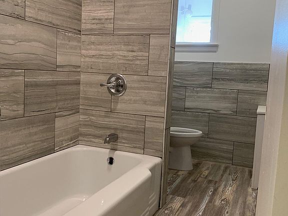 5th image of 176 Prospect St Floor 2