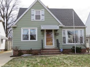 14813 Fernway Ave, Cleveland, OH 44111