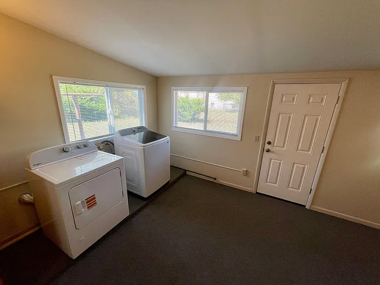 1201 Ponderosa Dr — Photo 19