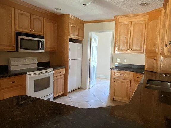 5th image of 174 Caldwell Cir