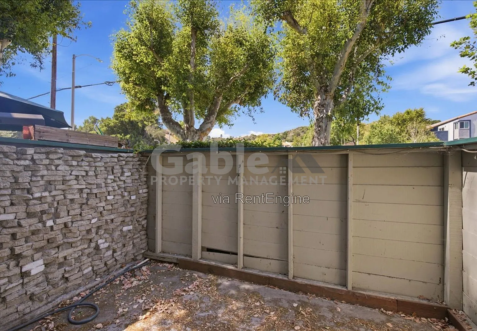 3 bed, 2.5 bath, 1265 sqft, $2,875 — Photo 2