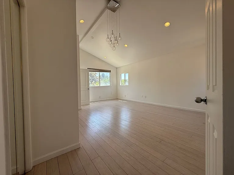 6573 Elder St — Photo 17