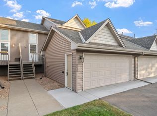 8830 Cottonwood Ln N, Maple Grove, MN 55369
