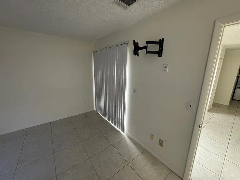 1470 Sheafe Ave NE #108 — Photo 8