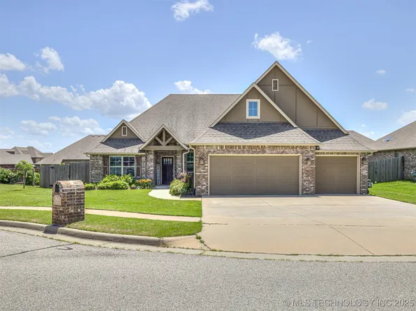 7616 E 84th St, Owasso, OK 74055