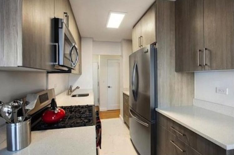 2nd image of 950 Underhill Ave APT 5K