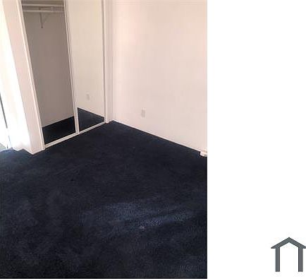 2nd image of 945 W 75th St