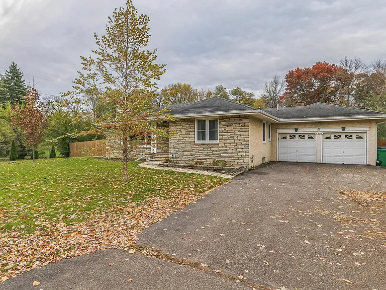 9201 Minnetonka Blvd — Photo 2