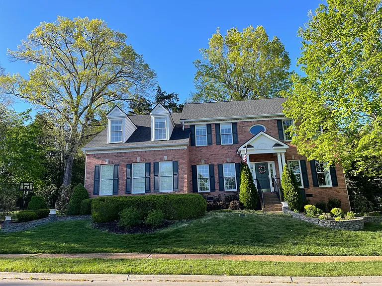732 Black Horse Pkwy — Photo 1