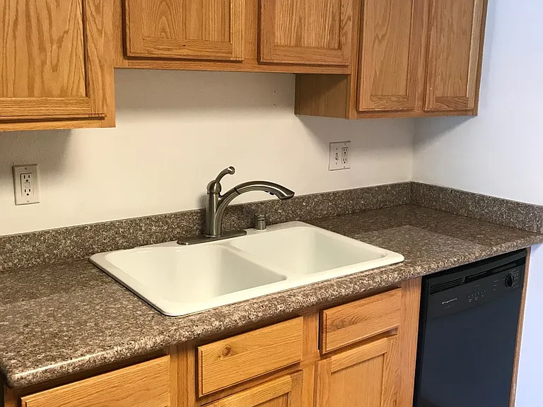 11124 Burbank Blvd #201 — Photo 9