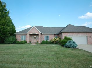 20 Grey Wolf Ct, Morton, IL