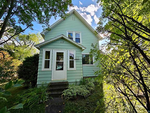 2nd image of 117 W Virginia Ave
