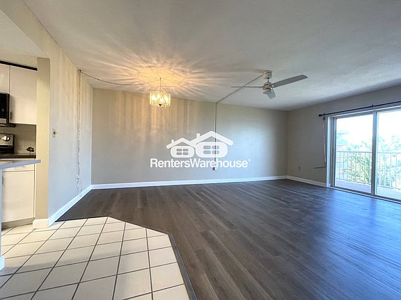 5th image of 7430 Sunshine Skyway Ln S APT 705E