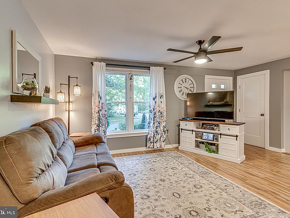 5th image of 30055 Bow Ct