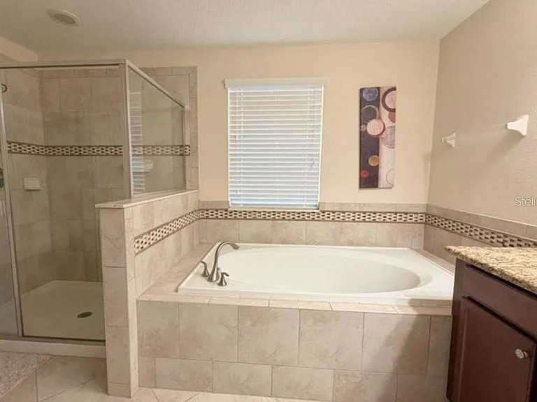1423 Wexford Way — Photo 13