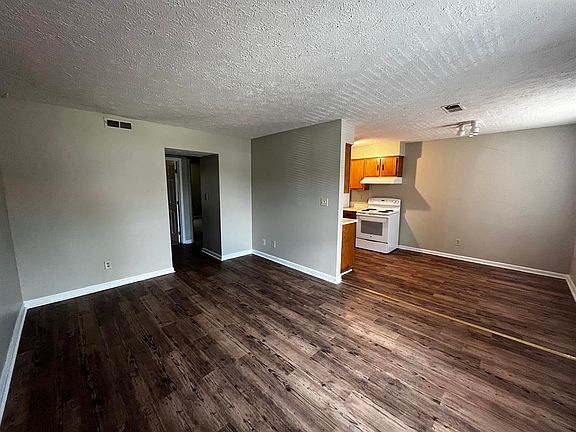 2nd image of 1085 N Buckman St APT C1