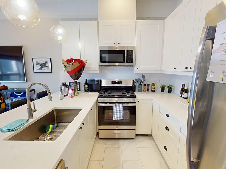 605 15th Ave SW #20 — Photo 7