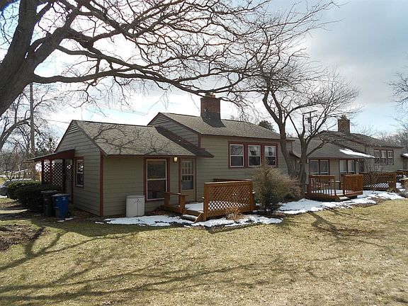 4th image of 2328 Parkwood Ave
