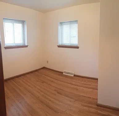 617 E Homer St #1 — Photo 12