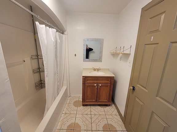 4th image of 16876 E 14th St #F