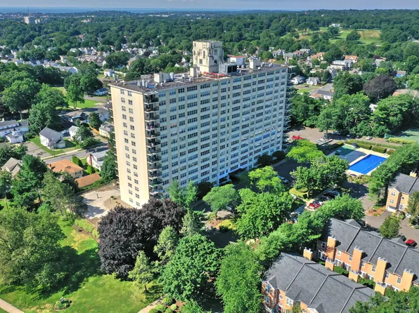 2625 Park Avenue #4G, Bridgeport, CT 06604